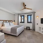 Hotel Klοstrá