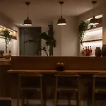 Hotel Klοstrá Foinikiá