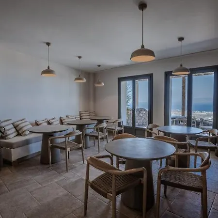 Hotel Klοstra 3*
